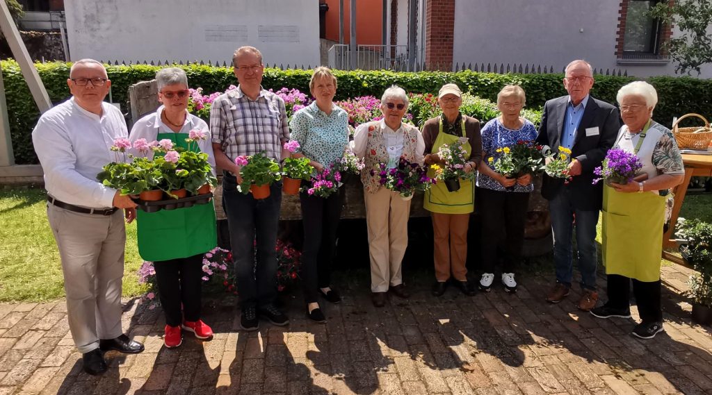 Die Ehrenamtlichen des Gärtnermuseums heißen die Gäste herzlich willkommen!