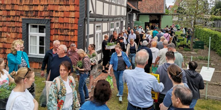 Zum Streckhof am Neuen Weg strömten die Besucher in Scharen.